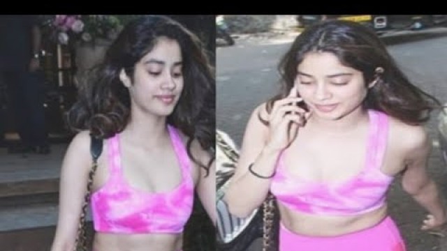 'HOTTIE Jhanvi Kapoor Snapped In PINK Fitness Wear Outside Her Gym'