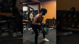 'Gym workout video sad kanu adi #shorts video viral 
