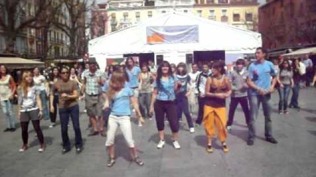 'Resultado Flash Move (Flash Mob) AGUA DE COCO Y WE FITNESS CLUB'