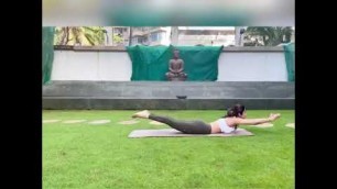 'Amazing Yoga Workout Shilp Shetty Kundra Vidio #yoga #shilpashetty #yogaworkout'