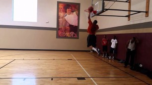 'LA fitness dunk session'