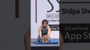 'Shilpa Shetty Doing Yoga 