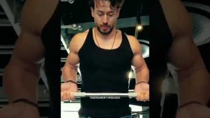 'Tiger Shroff gym workout 