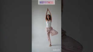 'Must Beautiful Girl Yoga Exercise Body Fitness'
