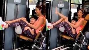 'Shilpa Shetty CUTEST Video Workout With Son Viaan Kundra At Gym'