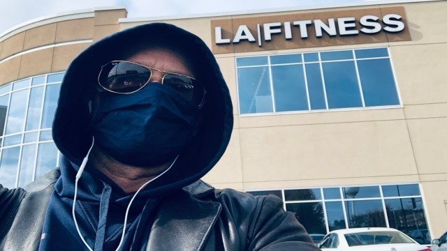 'Going To LA Fitness During Covid-19 Pandemic Watch This! (Chicago - Oakbrook Gym Tour)'